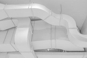 ventilationsdon inomhus i taket